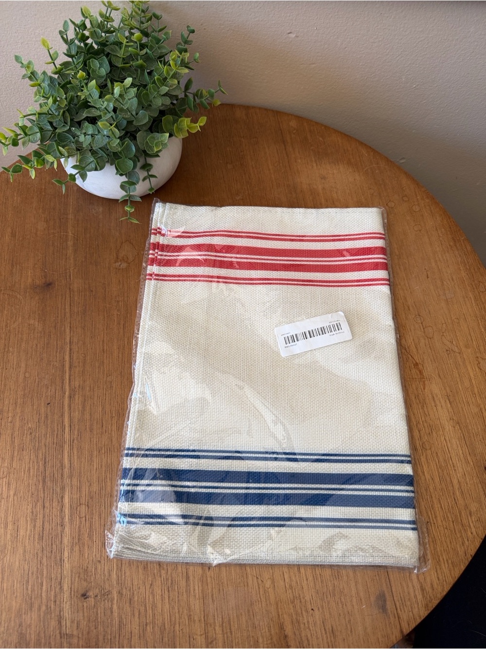 Striped USA table runner - Red & Navy Stripe